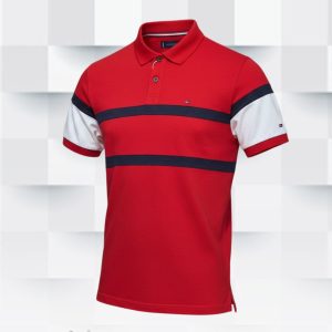 Camiseta Roja con Cuello con Franja Azul